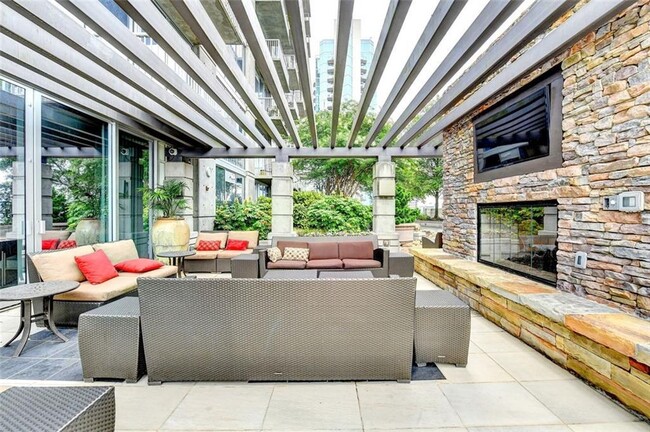 Building Photo - 855 Peachtree St NE