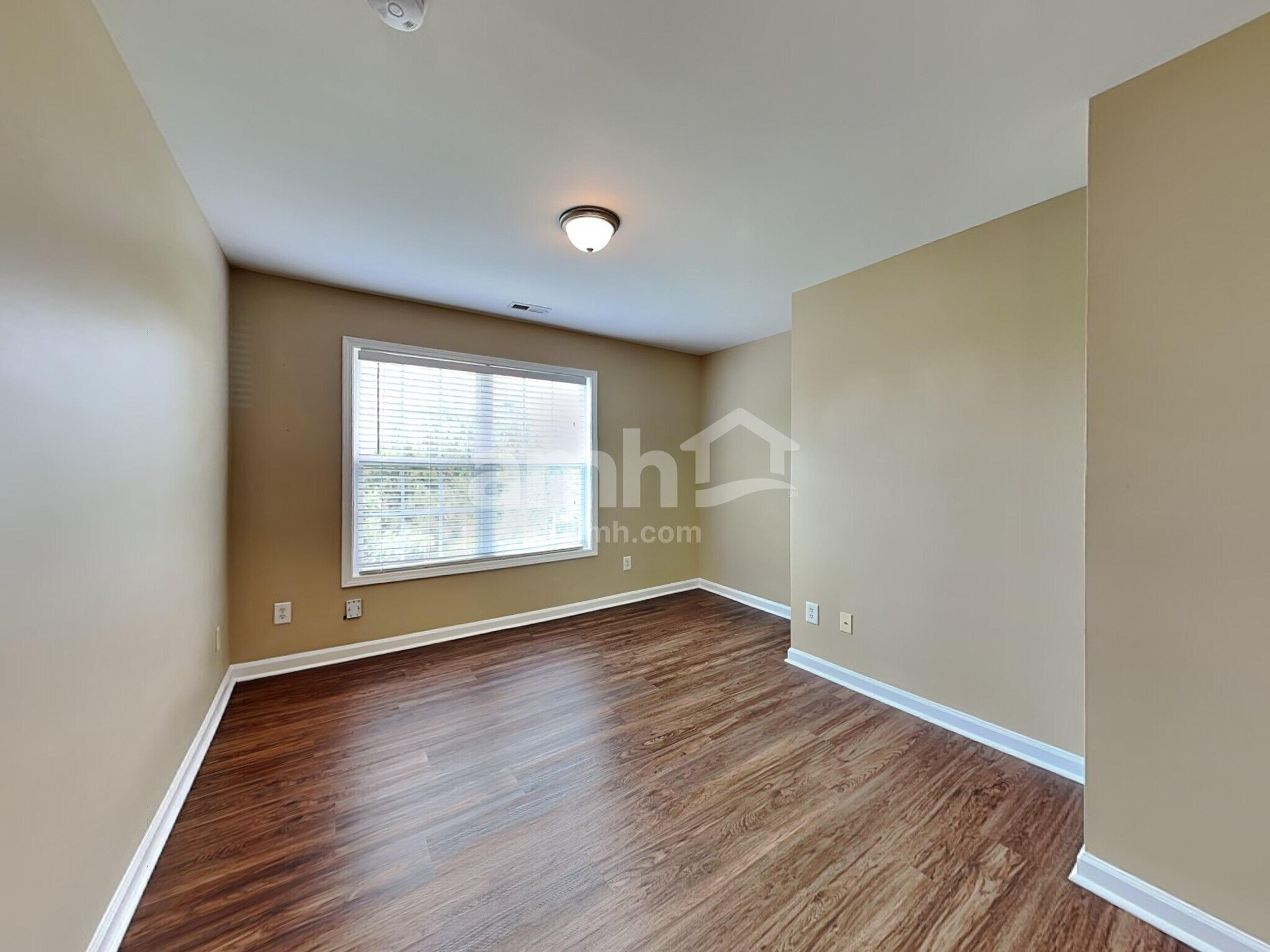 Building Photo - 1120 Rutledge Landing Dr