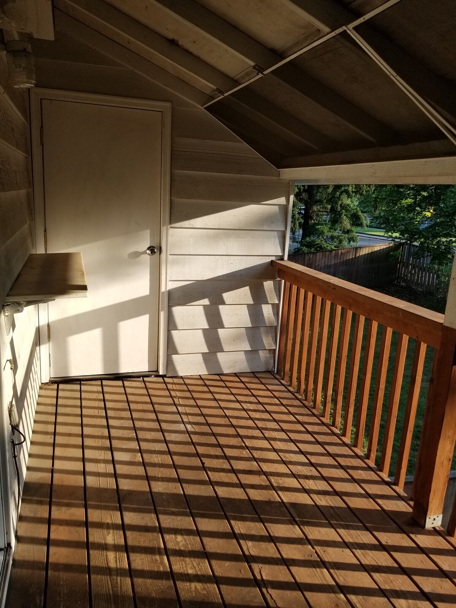 Building Photo - 12480 SW Gingham Ln