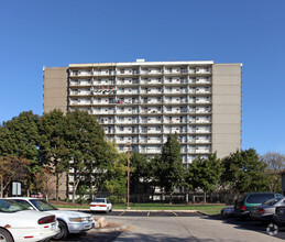 Building Photo - Plymouth Square Village