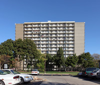 Building Photo - Plymouth Square Village