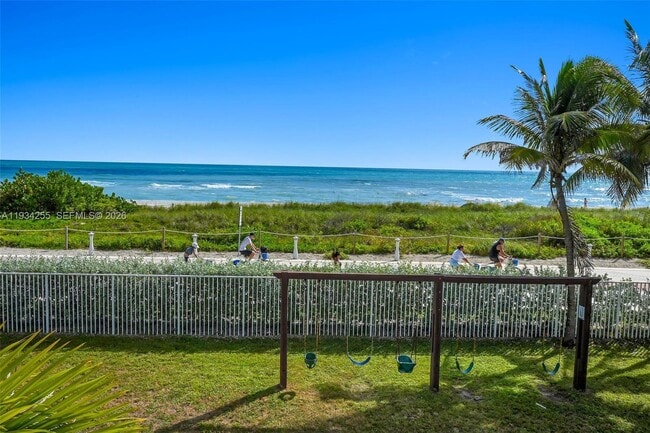 Building Photo - 4747 Collins Ave