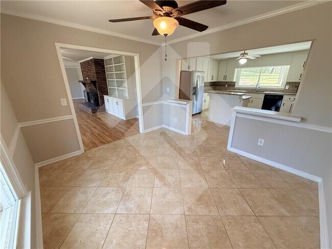 Building Photo - 3670 Gravitt Rd