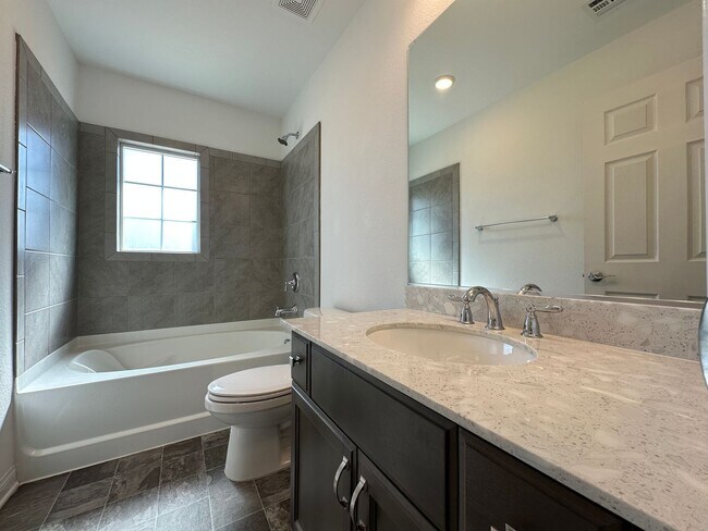 Building Photo - Robindale & Westwind