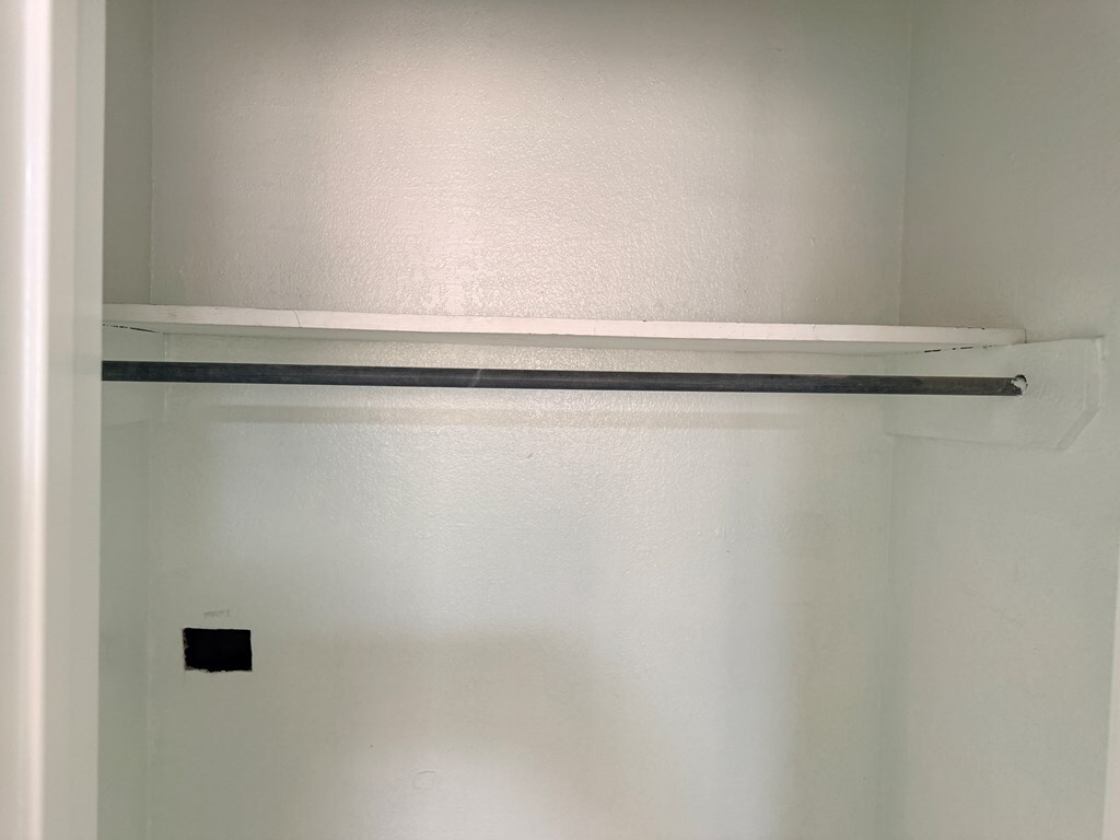 Building Photo - 2501 Redbud Ave