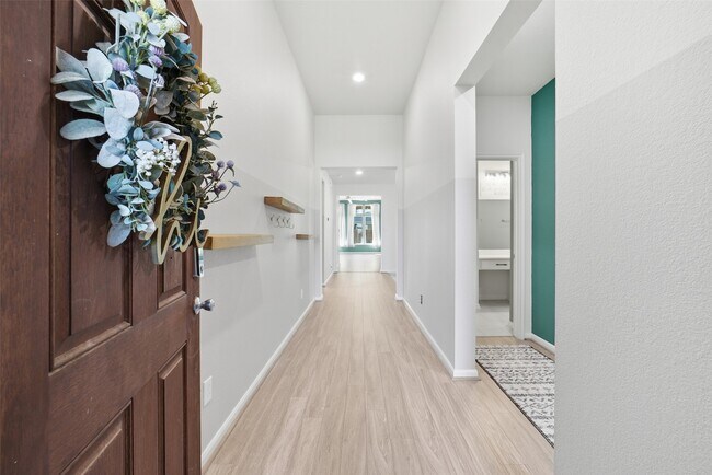 Building Photo - 8123 Cheyenne Hills Trail