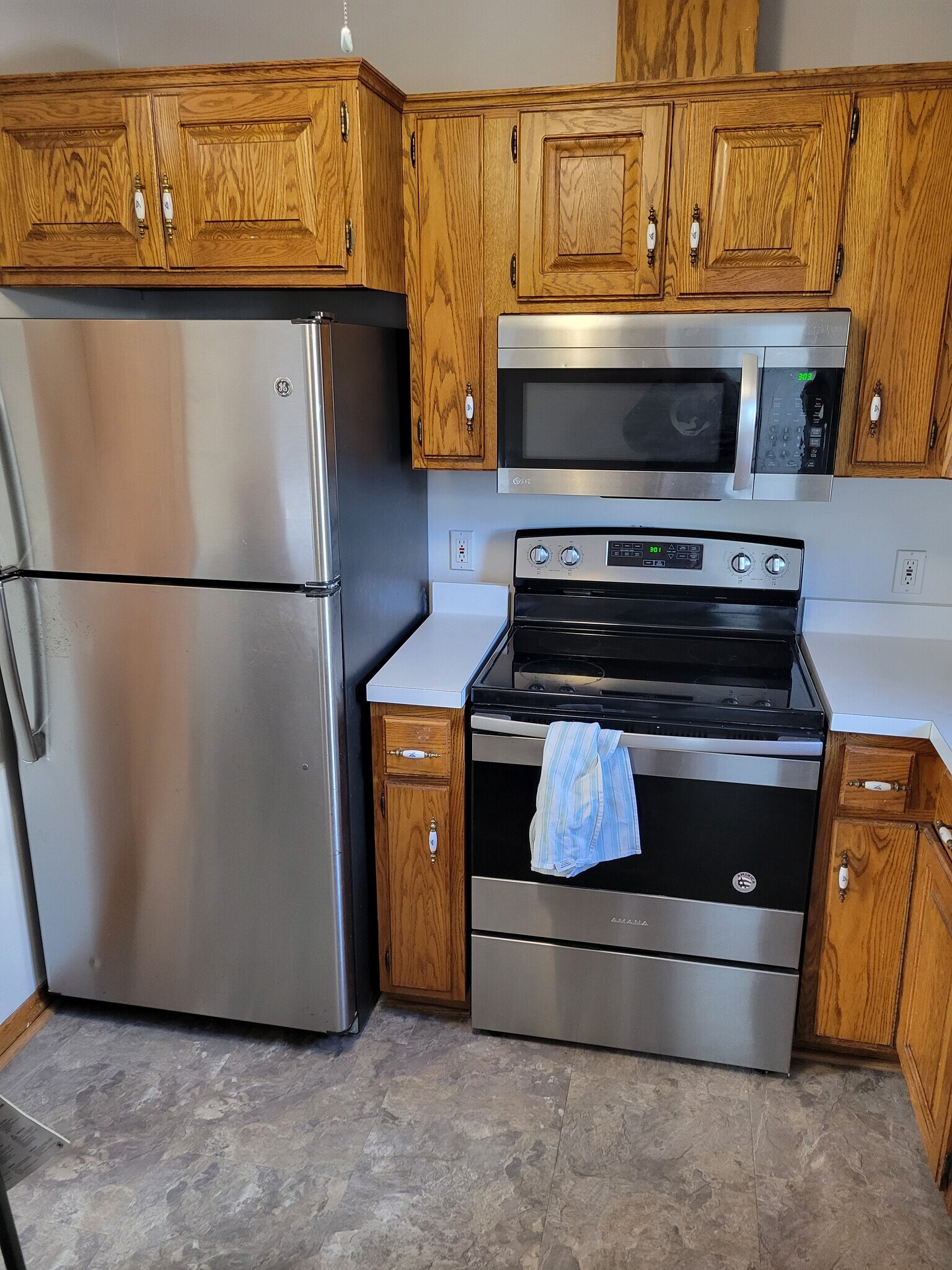 Building Photo - 1966 Rome Ave