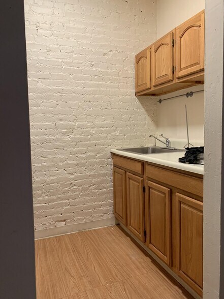 Building Photo - 896 Huntington Ave