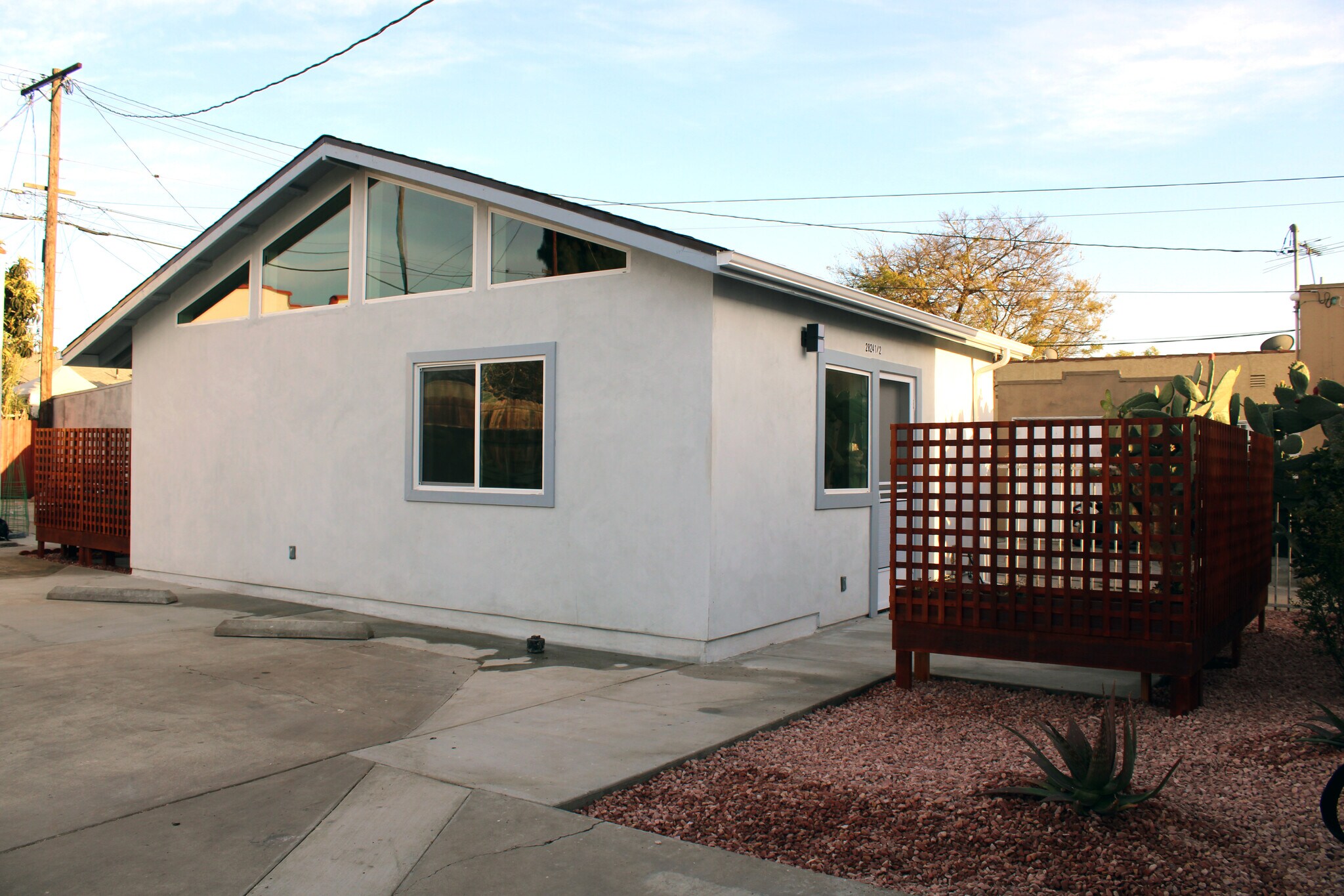 Building Photo - 2826 8th Ave