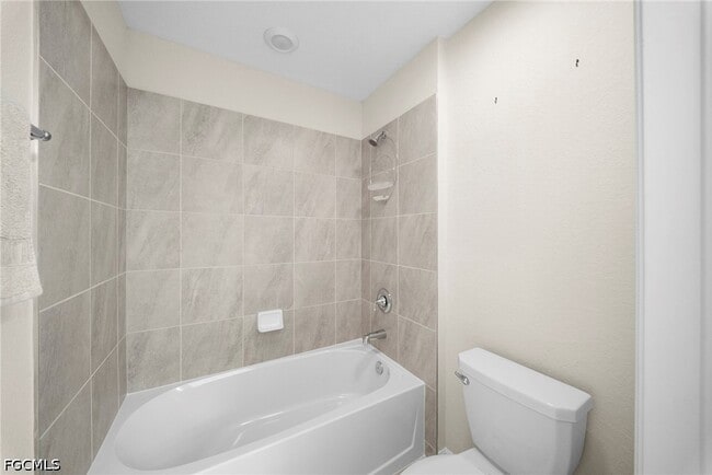 Building Photo - 3697 E Hampton Cir