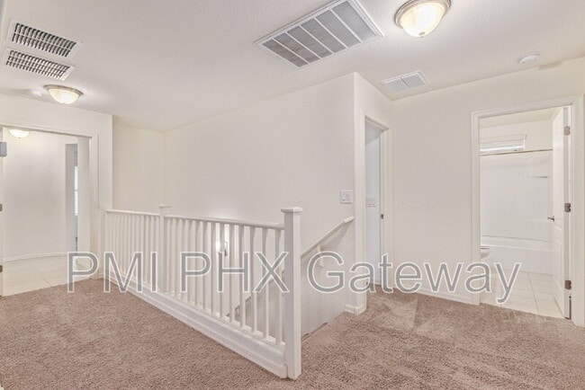 Building Photo - 735 E Constance Wy