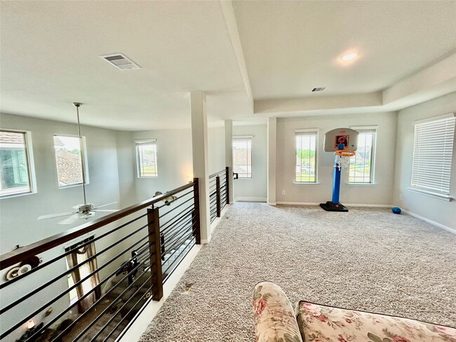 Building Photo - 1055 Bluebonnet Trl