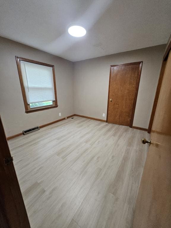 Building Photo - 212 Maevi Dr