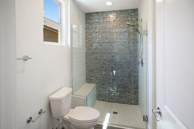 Building Photo - Single Story Pool Home In Reverence Guard Gated Community