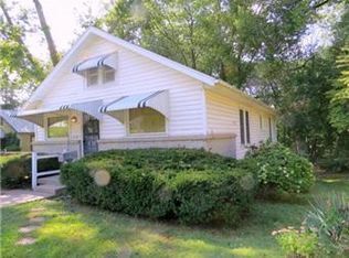 Building Photo - 1104 S Crisp Ave