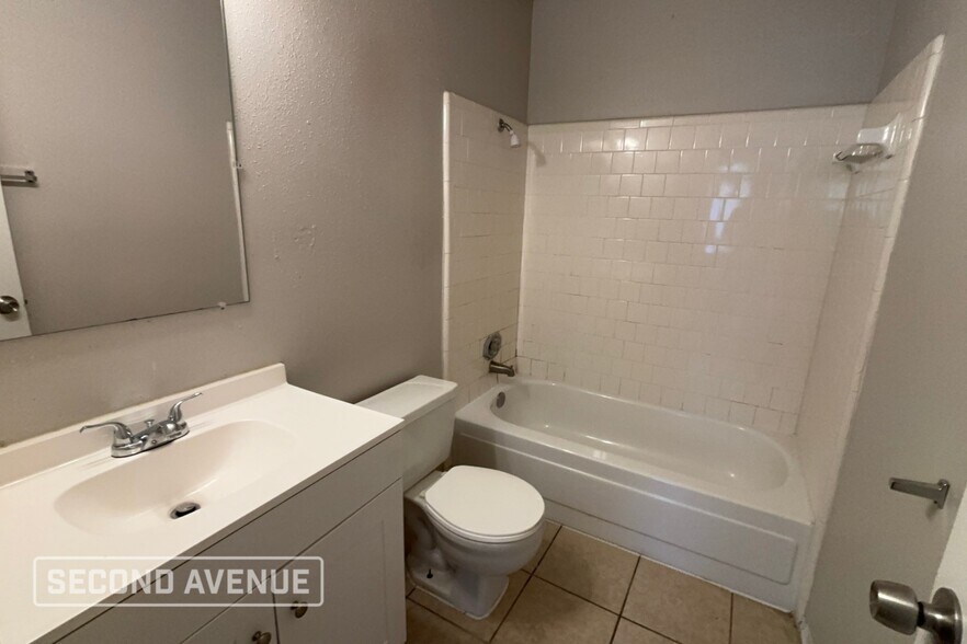 Building Photo - 3410 Brookston St