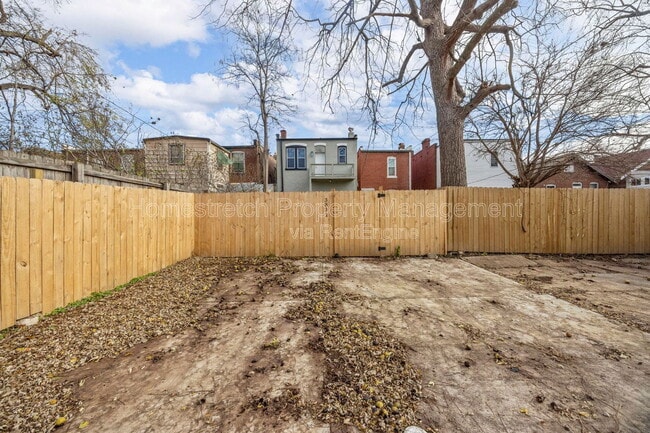 Building Photo - 3833 Oregon Ave