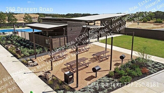 Building Photo - 289 Deserti Rd