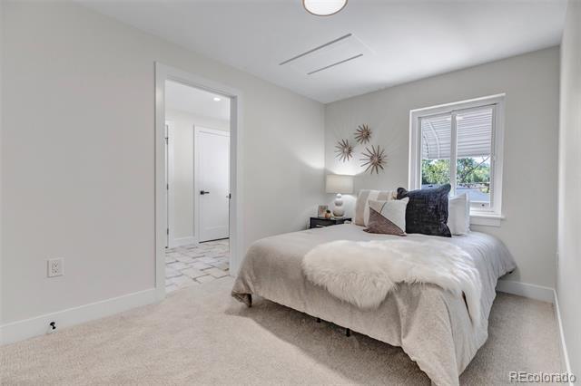 Building Photo - 2357 Grove St