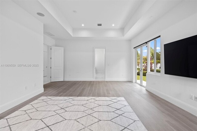 Building Photo - 9580 SW 101st Terrace