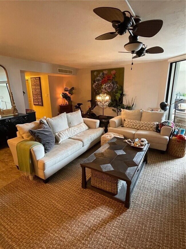 Building Photo - TURNKEY FURNISHED WATERFRONT RENTAL – Live the Island Life on Siesta Key