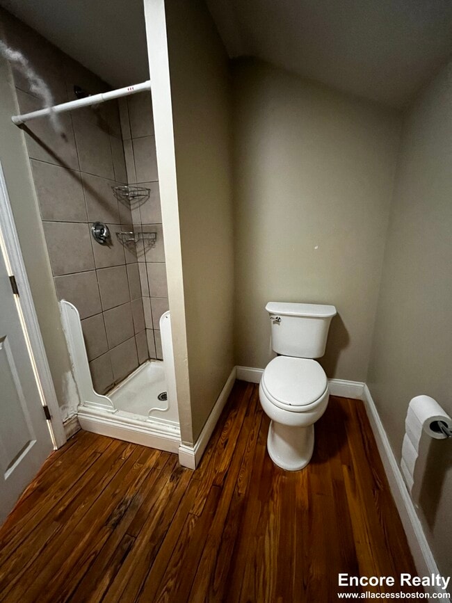 Building Photo - 57 Day St