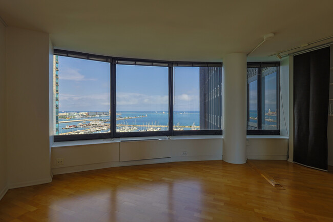 Building Photo - 155 N Harbor Dr