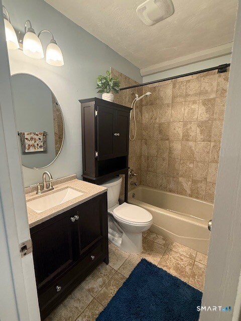 Building Photo - 125 Warner Hill Rd