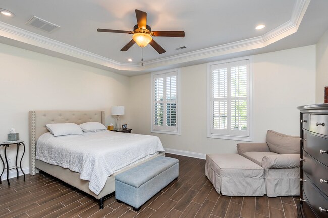 Building Photo - Beautiful Beaumont townhome – $3,000/Month