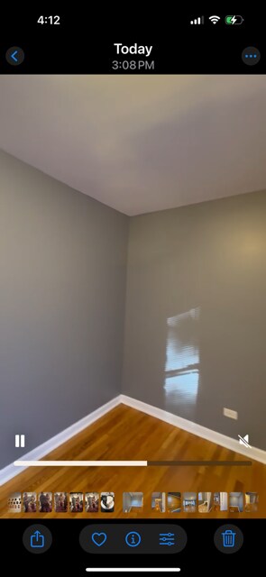 Building Photo - 647 N Hamlin Ave