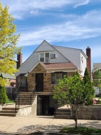Building Photo - 64-73 Ellwell Crescent