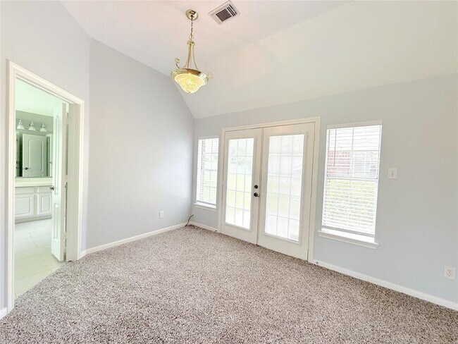 Building Photo - 4231 Lake Terrace Ct