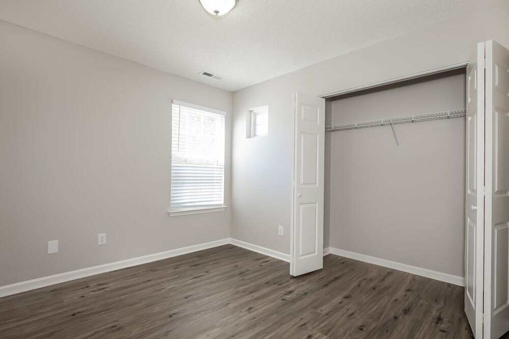 Building Photo - 3035 Teton Dr