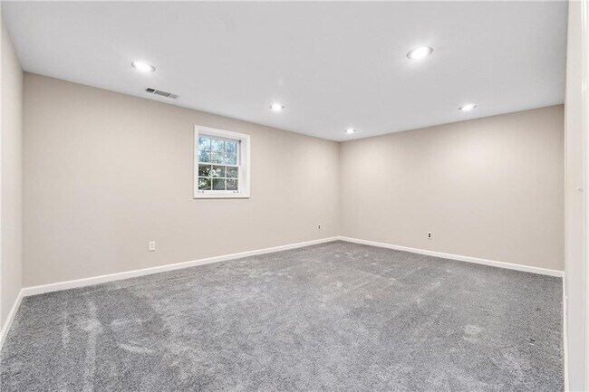 Building Photo - 1257 Independence Way