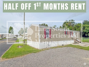 Building Photo - 425 Longfellow Blvd