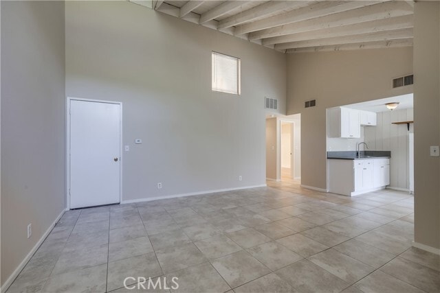 Building Photo - 23521 Ave La Caza
