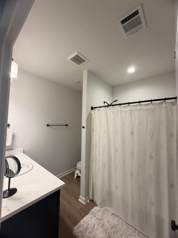 Building Photo - 106 Lightbourne Dr