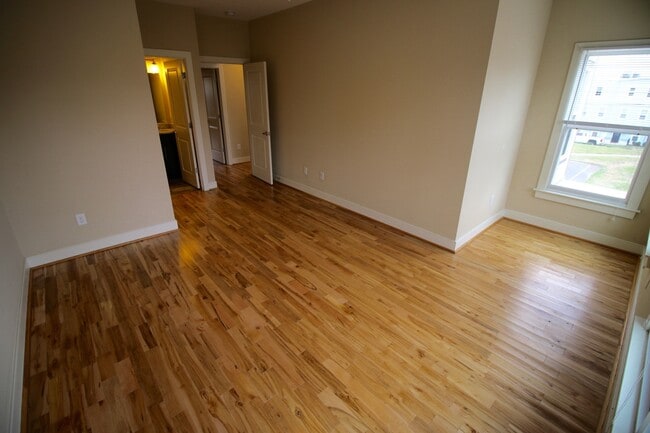 Building Photo - McDonald Realty, LLC