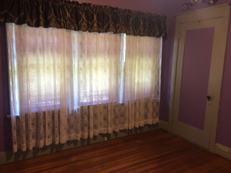 Bedroom #2 - 2815 E Vermont St