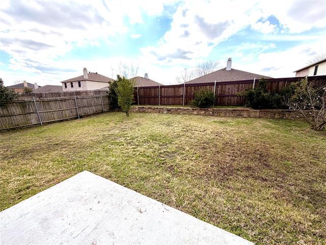 Building Photo - 607 Pickwick Ln