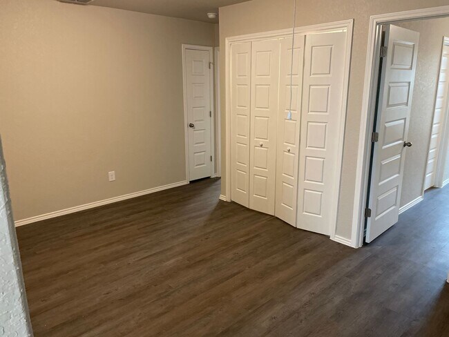 Building Photo - PRELEASING NOW! Charming Three Bedroom | Two and a Half Bathroom Home in Scott's Hollow