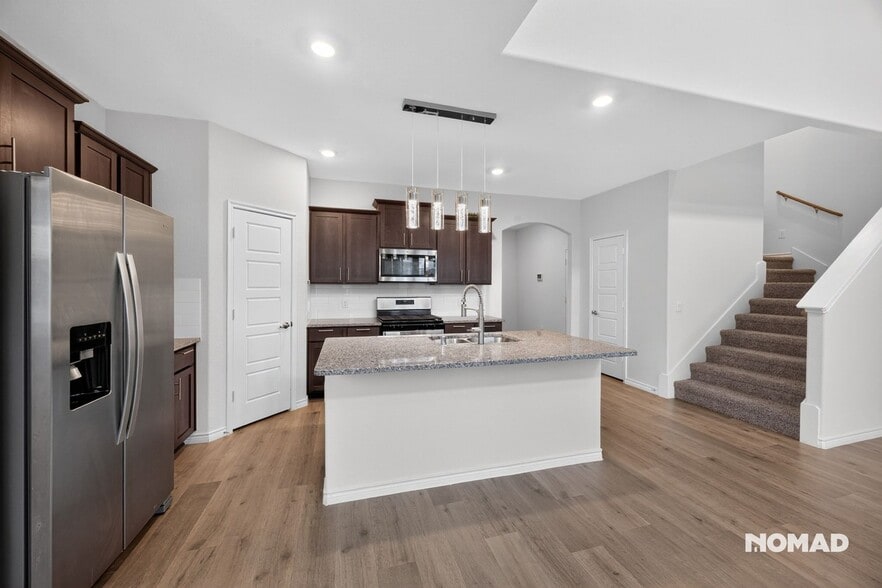 Building Photo - 7225 Raynor Pl