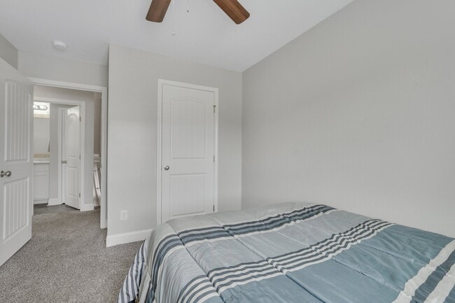 Building Photo - 174 Horizon Ln