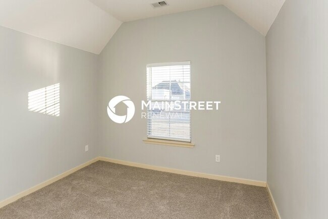 Building Photo - 3 Bedroom Pet-Friendly Home in CORDOVA, TN...