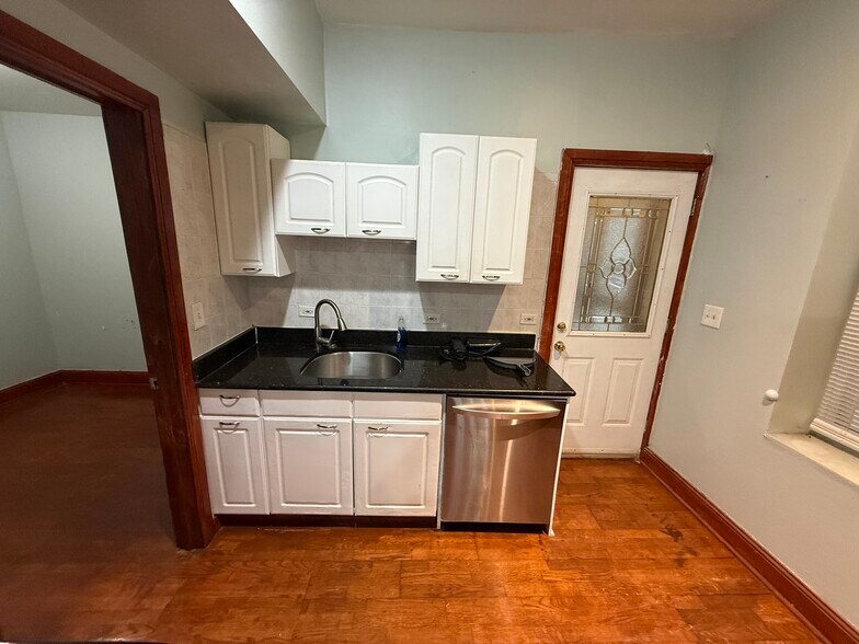 Building Photo - 1224 N Cleaver St