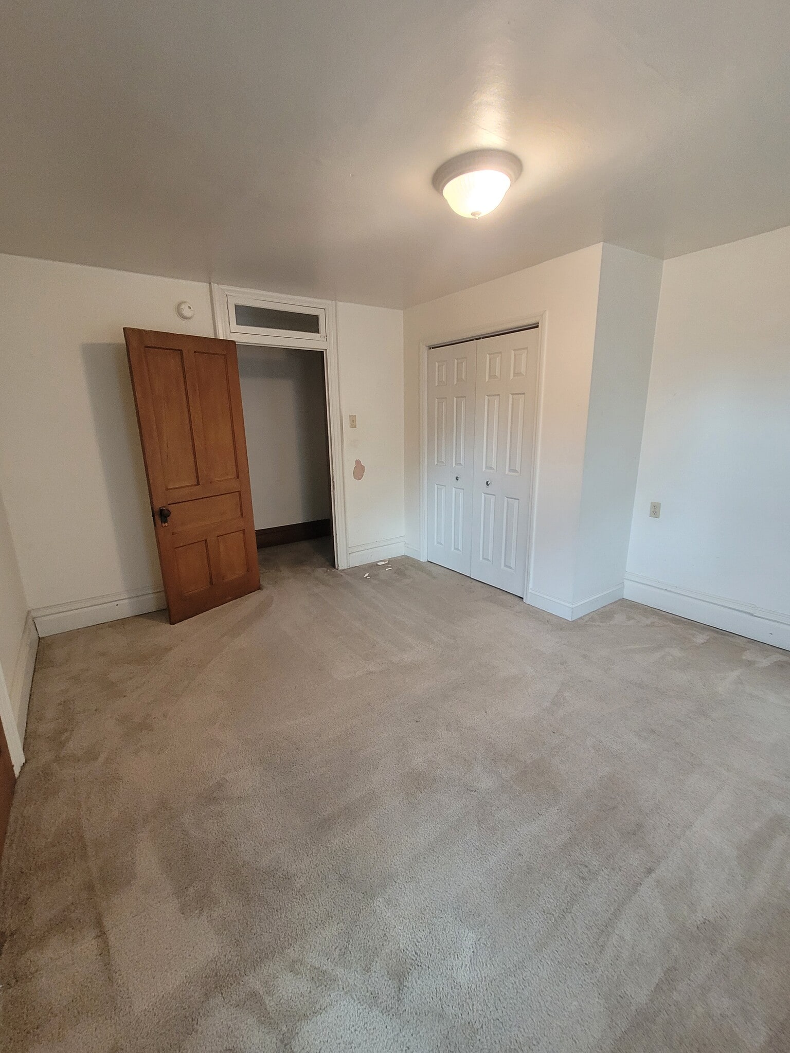 Building Photo - 225 Pleasant St