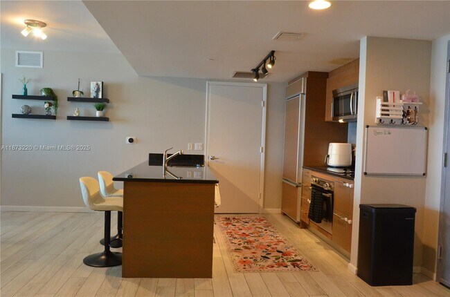 Building Photo - 50 Biscayne Blvd