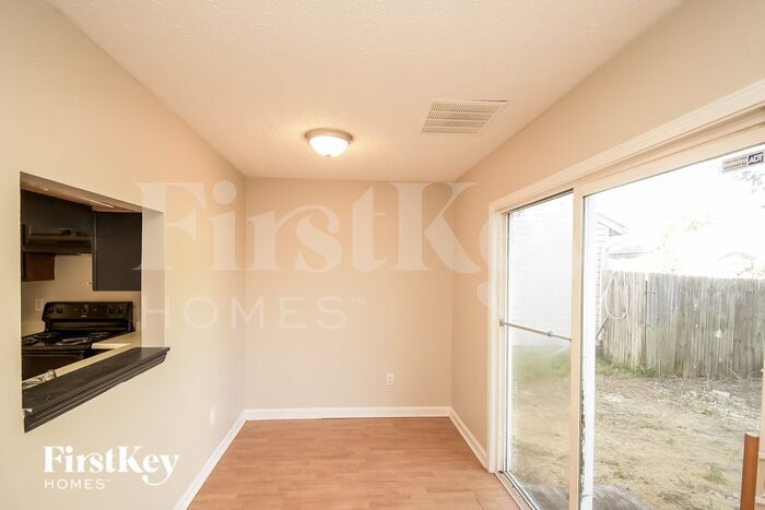 Building Photo - 2739 Lullwater Ln