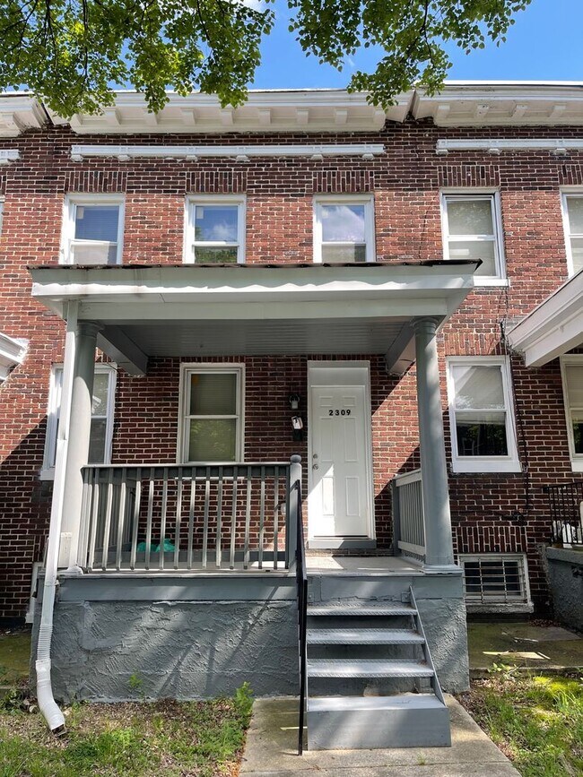 Building Photo - Beautiful Remodel - Baltimore