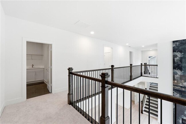 Building Photo - 7370 Cornflower Ct